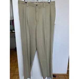 Tommy Bahama Men's 100% Silk Pleated Tan Dress Pants, Size 35, EUC